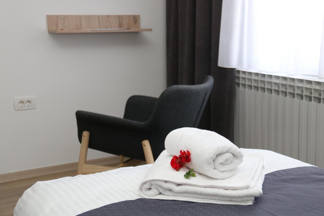 Apartman Relax Ðakovo Eksteriør bilde